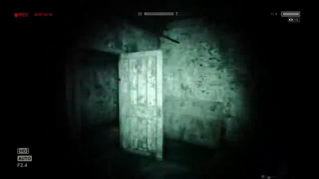 Прохождение Outlast - Перезапустить генератор в подвале #3 смотреть онлайн