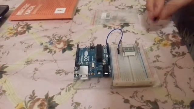 Секундомер на Arduino UNO смотреть онлайн