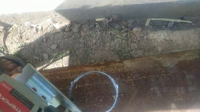 Как сделать отверстие большого диаметра в трубе. смотреть онлайн