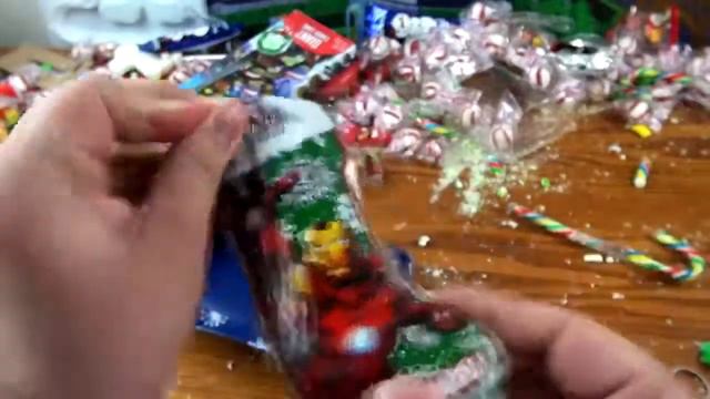A lot of candy! Candy for kids! МНОГО КОНФЕТ! смотреть онлайн