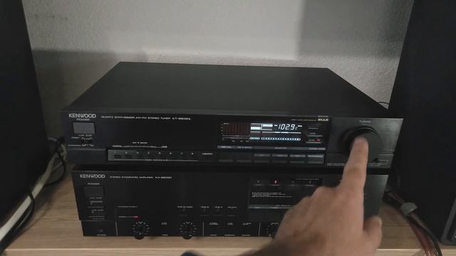 Стерео усилитель Kenwood KA 880 SD и тюнер Kenwood KT-990 SDL смотреть онлайн