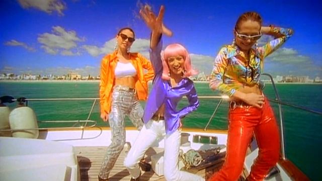 Paradisio - Bailando (Official Video)