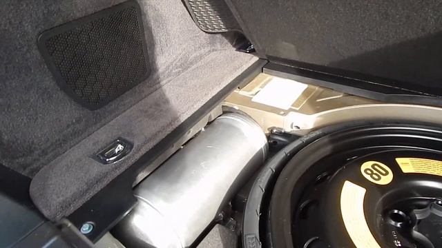 2004 Porsche Cayenne Turbo video overview and walkaround смотреть онлайн