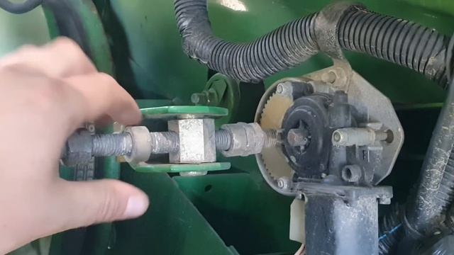 Заміна масла John Deere смотреть онлайн