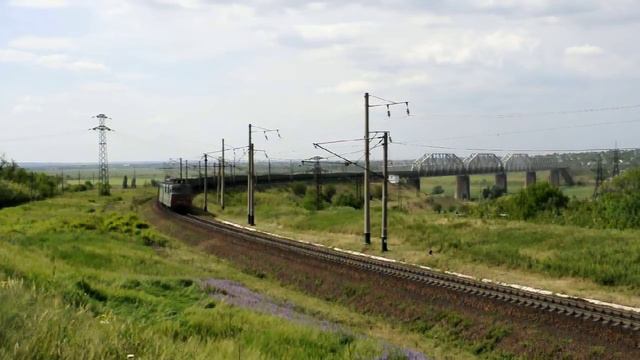 Электровоз ВЛ80Т-1418 Вознесенск смотреть онлайн