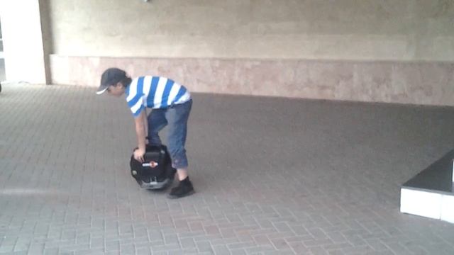 Как я научился кататься на моноколесе смотреть онлайн