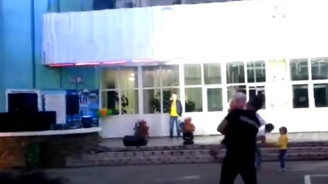 Кавер версия нашей группы Замкнутый круг я Костя и Паха смотреть онлайн