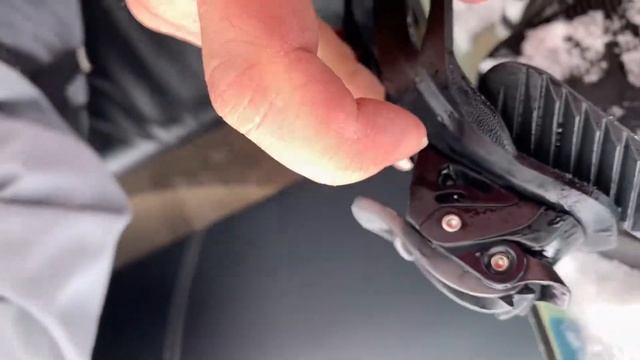 Burton Double Take Buckle Freezing Problem смотреть онлайн