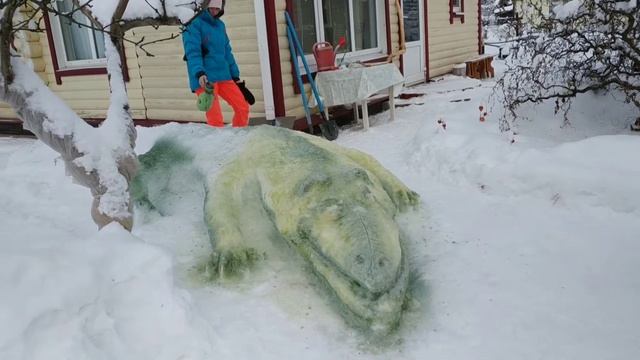 скульптуры из снега.Со Старым Новым Годом!!! смотреть онлайн