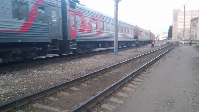 ТЭП70-254 с поездом № 337 смотреть онлайн