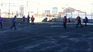 Хоккей на асфальте игра