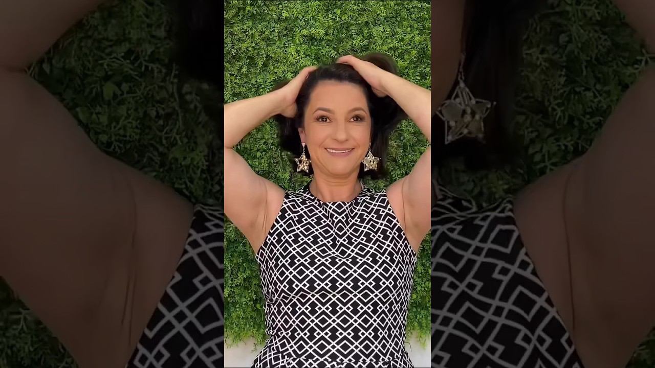 Боб-каре для женщин 50+/Шикарное преображение!Bob-square for women 50+/Gorgeous transformation! смотреть онлайн