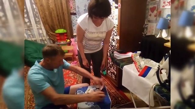 Выпускной 11 класс-Клип родителей для выпускников Лицей №4 Саратов "Нам с тобою было супер!" смотреть онлайн