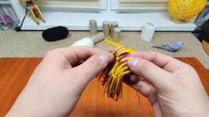 DIY ШАПОЧКИ ИЗ НИТОК | Little Yarn Hats | Поделки СВОИМИ РУКАМИ