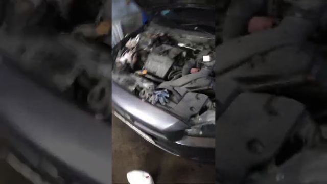 Часть 6. Замена помпы (насос охлаждения) Mitsubishi lancer X смотреть онлайн