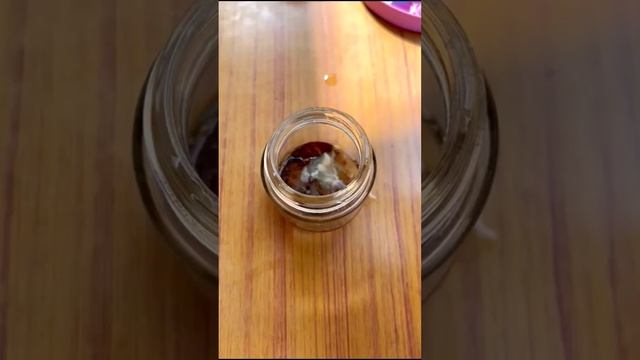 Best hair remedy with coffee... #short #haircaretips #homeremedy #hairgrowthtips #reels смотреть онлайн