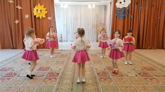 Танец с цветами смотреть онлайн