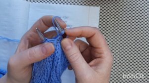 Скрещенные накиды спицами влево и вправо, скрещенные накие в круговом вязании и поворотном