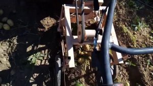 доработал картофеле копалку