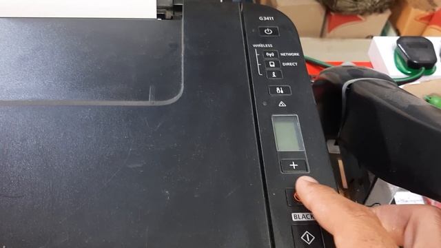 حل مشكلة خروج الورقة بيضاء او انسداد الكارتج او تفريغ هواء داخل الصوندات كانون G3411 смотреть онлайн