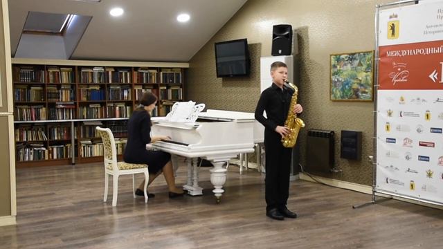 Еленский Никита, саксофон, ГБУДО г.Москвы «ДМШ им. В.В.Стасова» А.Крепен «История» смотреть онлайн