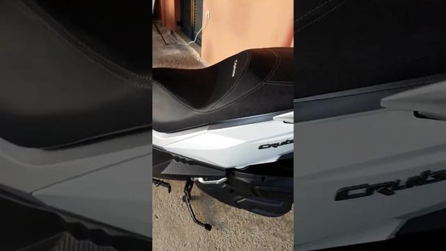 Sym Cruisym 300i (ARROW) смотреть онлайн