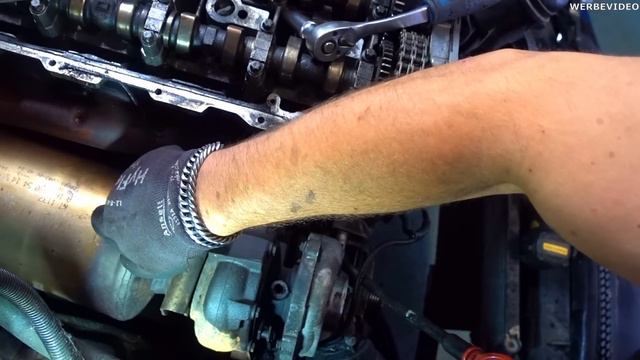 Mercedes W163 - wie sieht es unter dem Zylinderkopf aus? Noch mehr Fehler kommen zum vorschein. смотреть онлайн