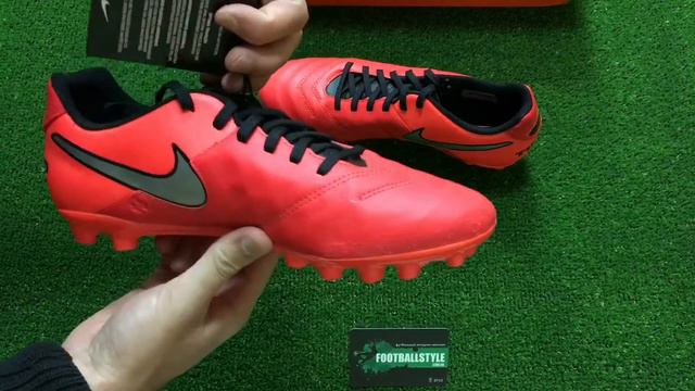 Распаковка бутсы Nike Tiempo Genio II Leather AG-R - 819711 608 (видеообзор, unboxing). смотреть онлайн