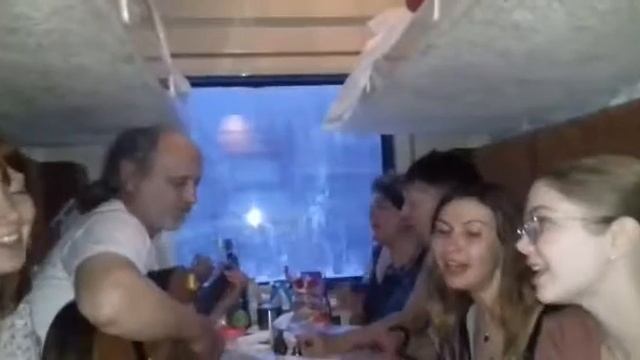 Поезд идёт в Шерегеш, Зимняя сказка 2018 смотреть онлайн