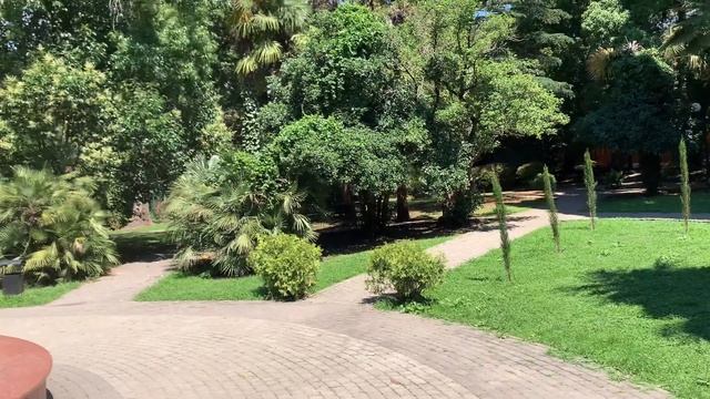 СОЧИ / СТАРАЯ ХОСТА / сквер ВЛЮБЛЁННЫХ / по вашим просьбам смотреть онлайн