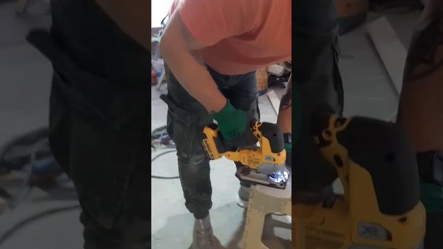 #dewalt пилим гималайскую соль лобзиком смотреть онлайн
