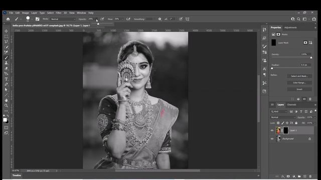 Color Photo to Black & White By Using Layer Mask In Photoshop. смотреть онлайн