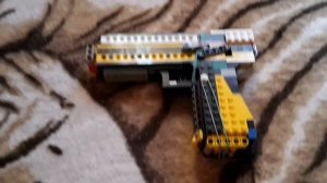 Hekler&Koch USP из лего стреляющий деталями