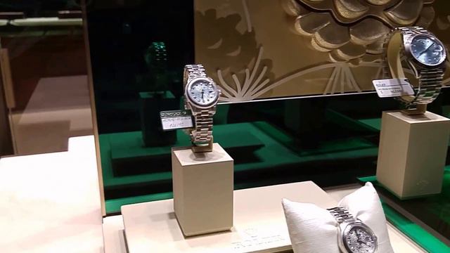 Rolex цены в Cингапуре мужские и женские часы смотреть онлайн
