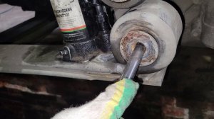 Volvo fh 4  замена сайлентблока рессоры