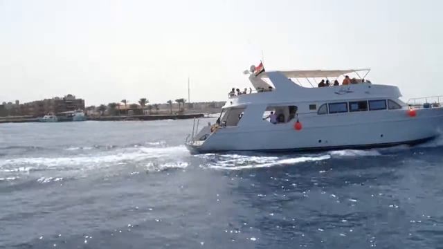 Морская прогулка, Хургада, Красное море, наперегонки)) смотреть онлайн