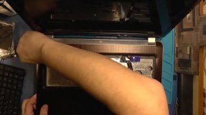 Разборка ноутбука HP dv7-