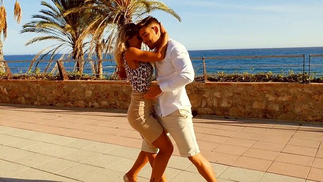 Lucas Y Araceli Bachata - Bailemos @grupoextra