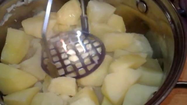 Картофельная запеканка с фаршем / просто объедение! & Potato casserole with minced meat смотреть онлайн