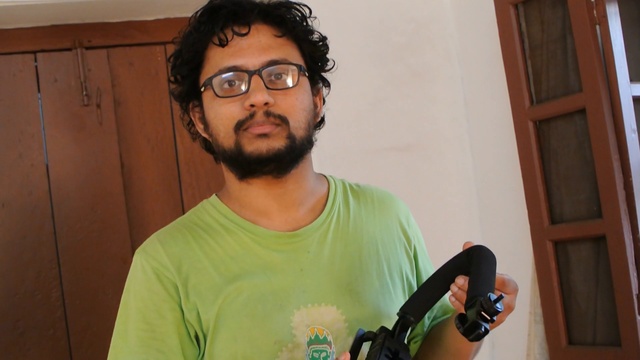 camera flash bracket and screw on cold shoe adapter setup смотреть онлайн