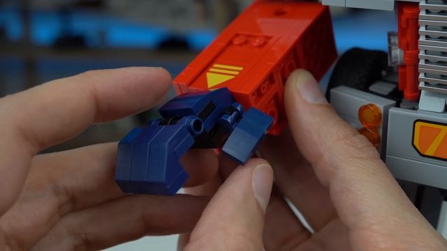 LEGO Optimus Prime Review смотреть онлайн
