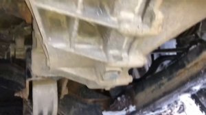 Замена подушек двигателя сангенг актион