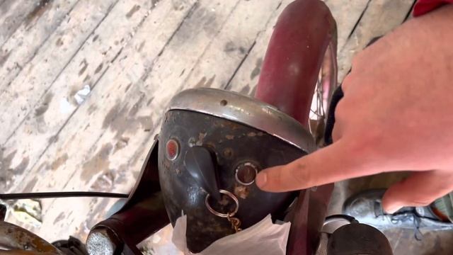 Нашли в сарае мотоцикл К-125, послевоенный, 1955 года выпуска смотреть онлайн