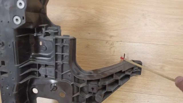 Панель радиатора телевизор KIA Seltos