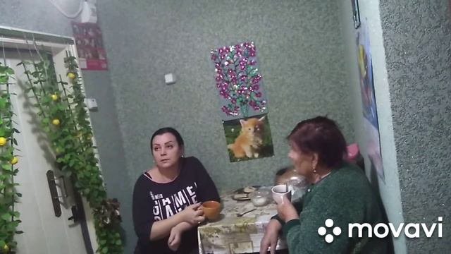 Доставила Марусе гостинцы??