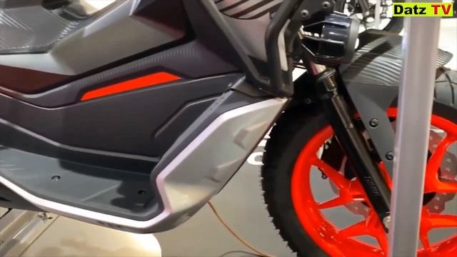New Aprilia SR GT 200 (Palag Ba Kay HONDA) смотреть онлайн