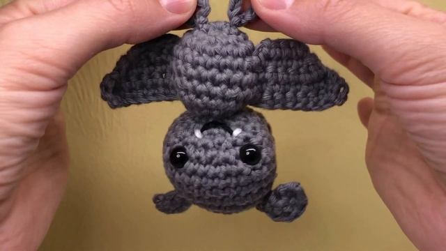Amigurumi: bat. Halloween Crochet! смотреть онлайн