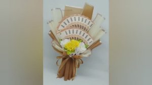 Сделай сам простой денежный букет своими руками _ как сделать денежный букет в форме веера из 20 лис