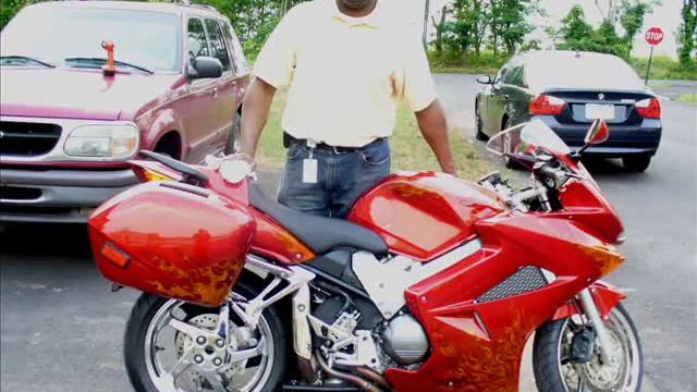 02 Interceptor VFR - Da Penetrator смотреть онлайн