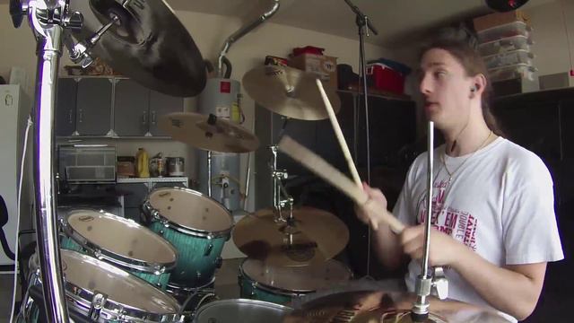 Black Sabbath - Paranoid Drum Cover смотреть онлайн